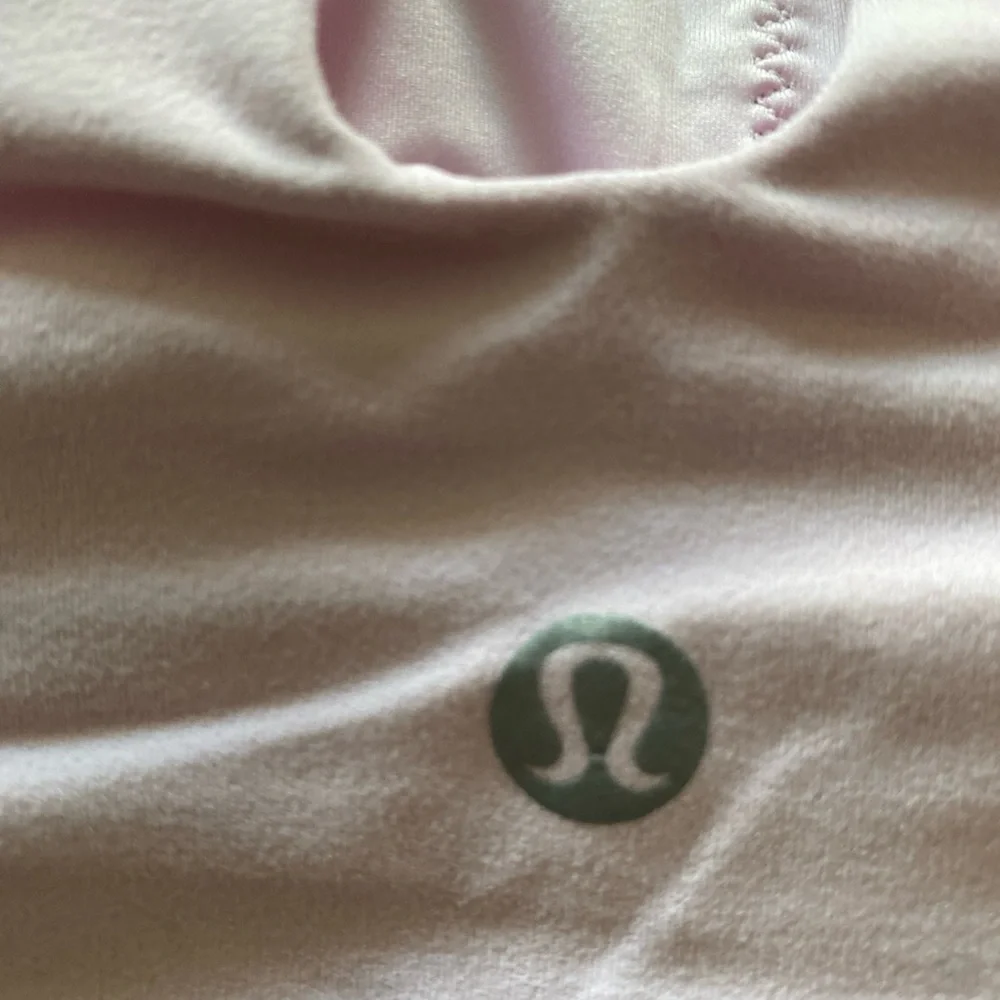 Lululemon Nulu Strappy Yoga Bra MEPK Pale Pink Size 4‎ New w/ Tag